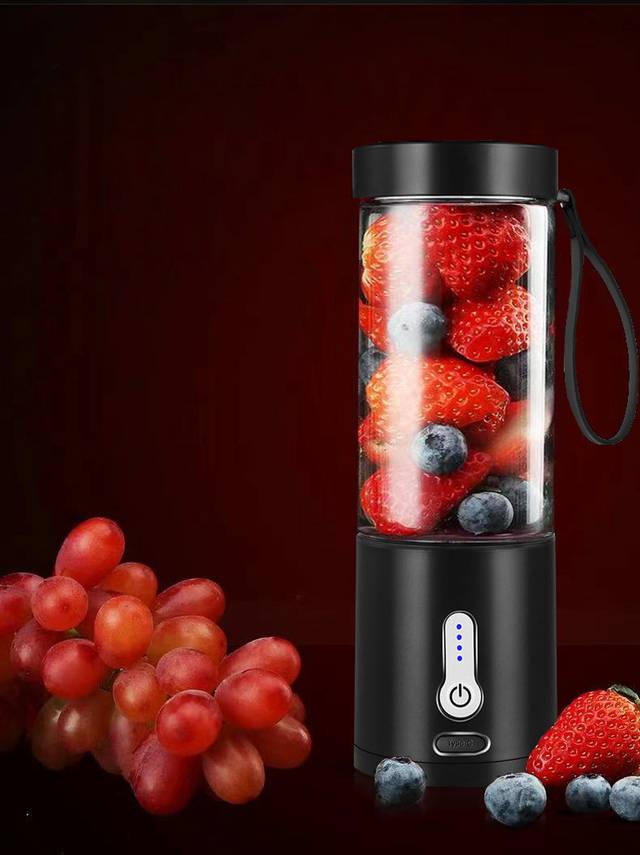 Rechargeable portable blender