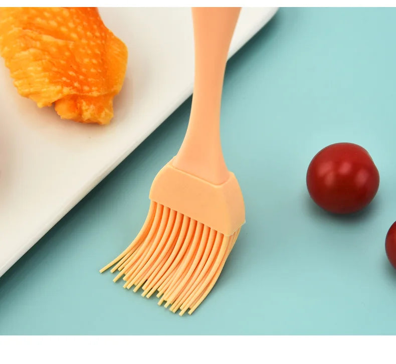 Heat resistant silicone oil brush 