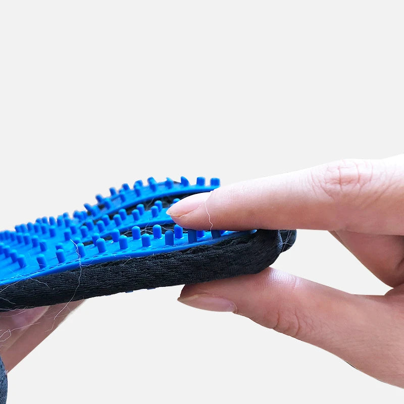 Dog Hair Remover and Detangling Brush 