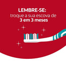 Escova de Dente Colgate Classic Clean
